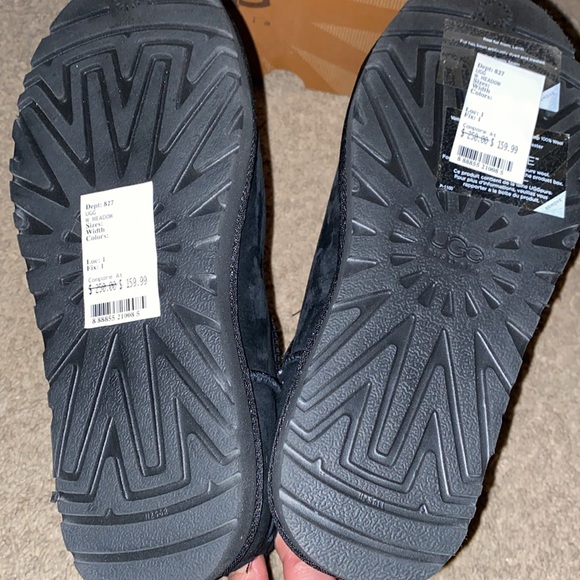 UGG Women’s Meadow buckle fold over boot in Black size 7 - Picture 7 of 9